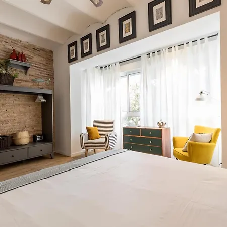 Maison Reina 3* Valencia