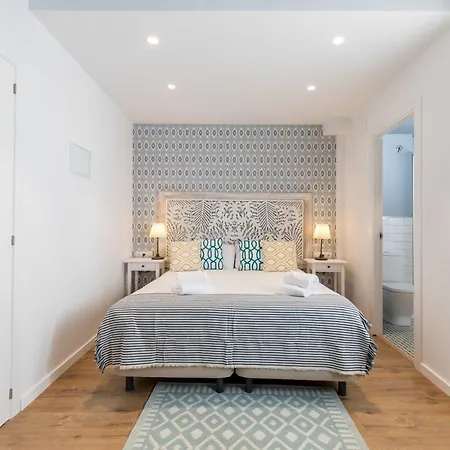 Maison Reina Bed & Breakfast Valenza