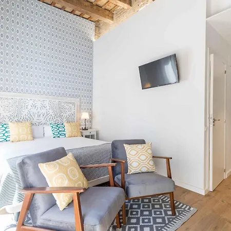 Maison Reina Bed & Breakfast Valenza