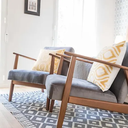 Couette-café Maison Reina 3*