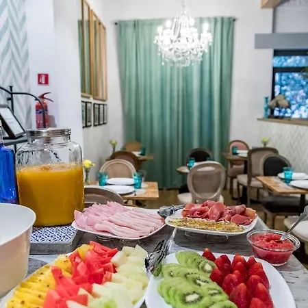 Bed & Breakfast Maison Reina 3*